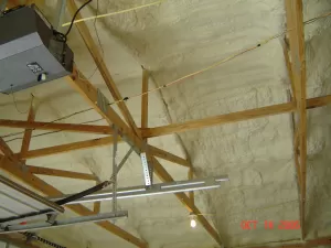 spray foam insulation on ceiling
